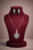 Luxury Crystal Pendant Necklace Se